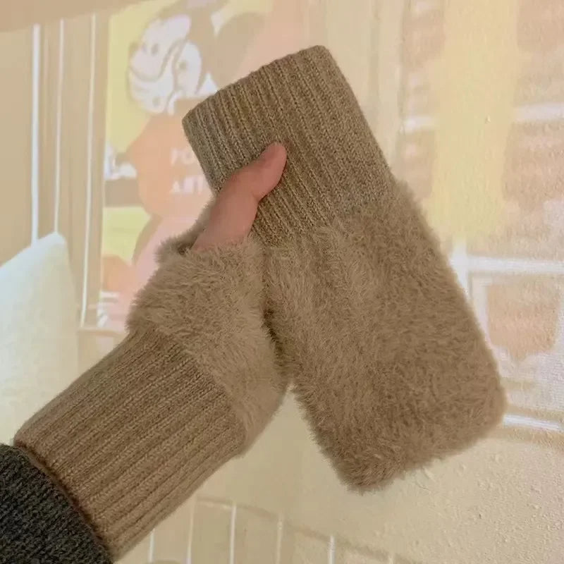 Fluffy Warmers - Eleganta Mjuka Handskar